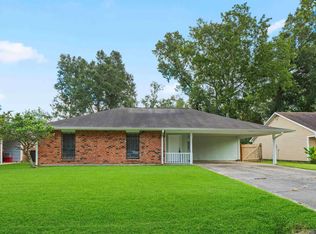 7513 Quorum Dr, Baton Rouge, LA 70817