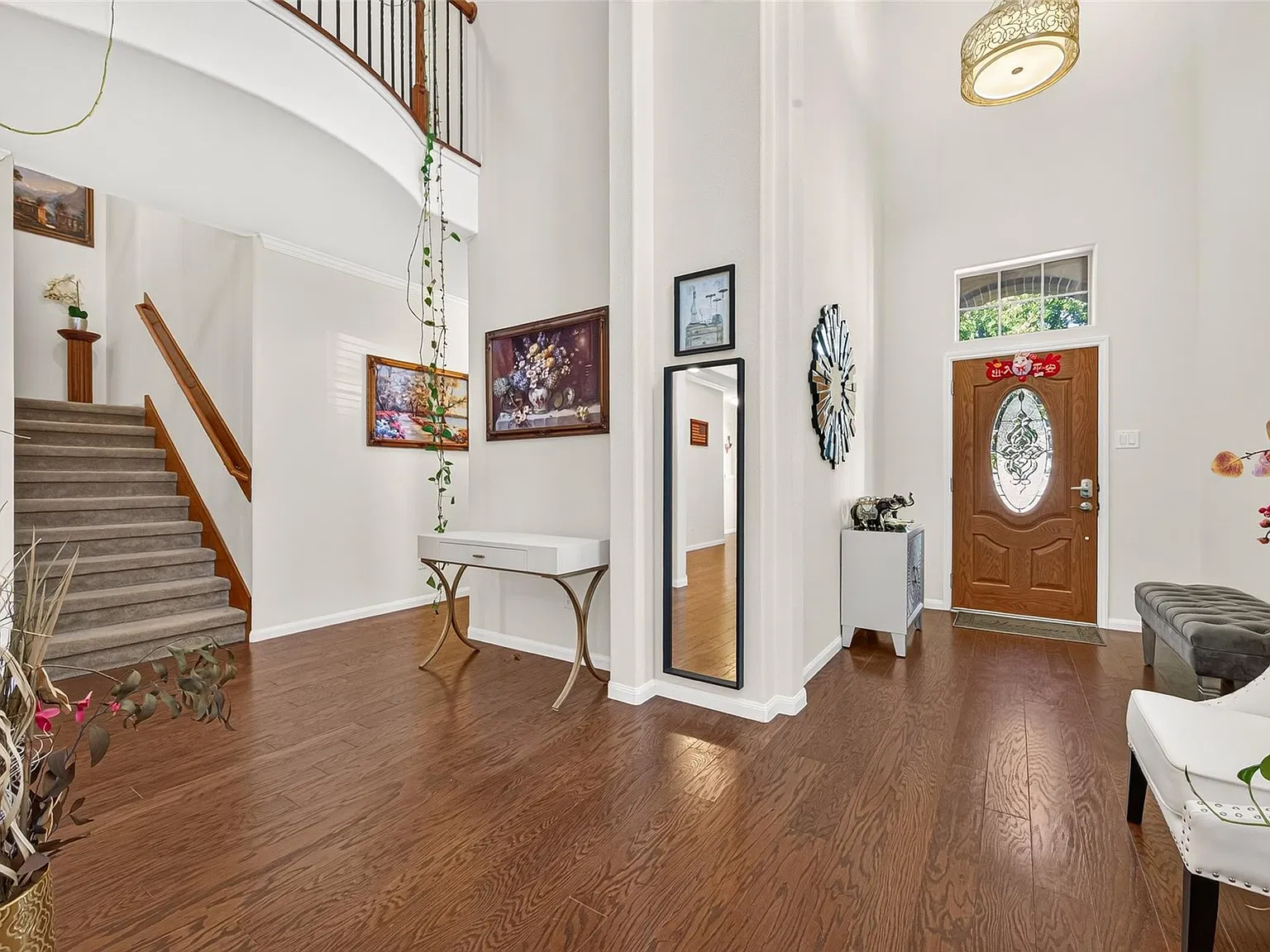 4 bed, 3.5 bath, 3257 sqft, $2,600 — Photo 2