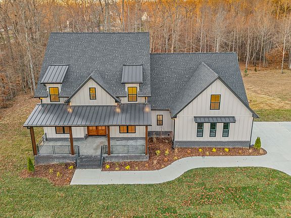 2nd image of 1319 Shady Grove Rd