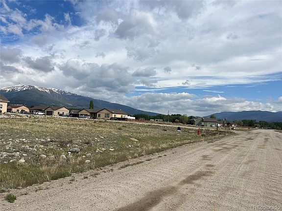 3rd image of 28633 Westwinds Place
