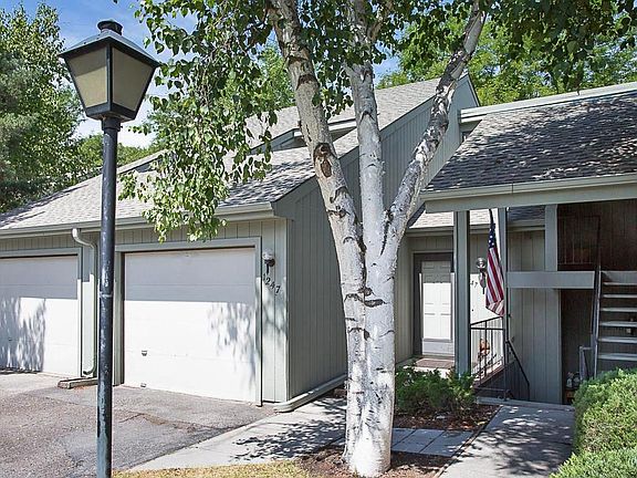 2nd image of 1247 Yellowstone Ave