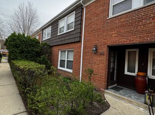 395 Central Ave, Highland Park, IL 60035