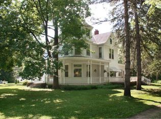 790 Labore Rd, Saint paul, MN 55117