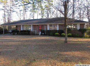 207 Hartwood Dr, Gadsden, AL 35901