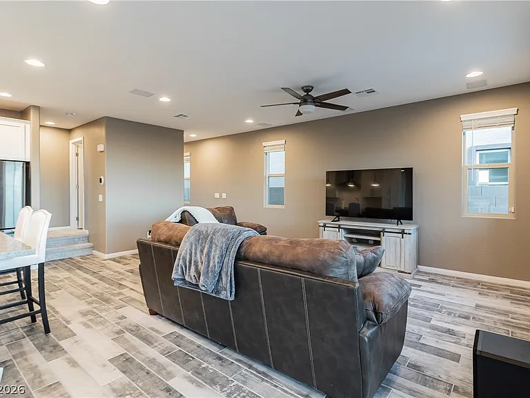 800 Ariel Heights Ave — Photo 13
