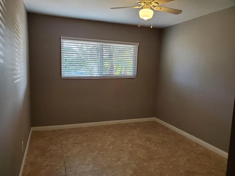 3860 Margaret Way — Photo 12