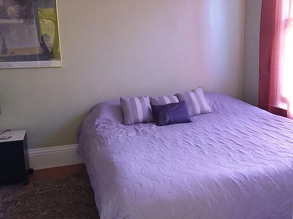 4th image of 366 Eureka St