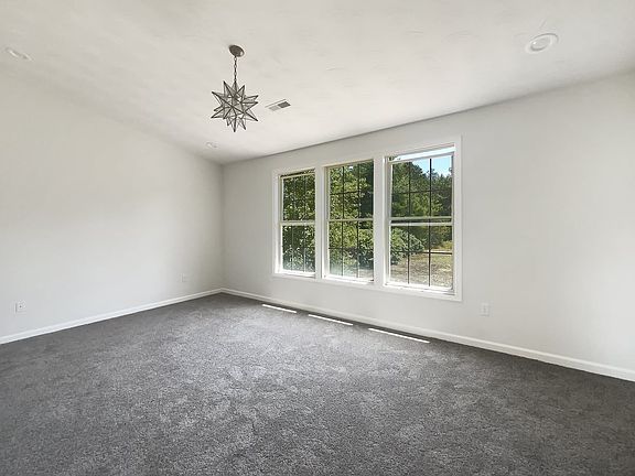 3rd image of 231 Lunns Way #B