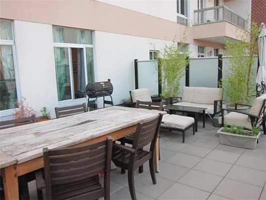 Rented by Kian Realty | media 18