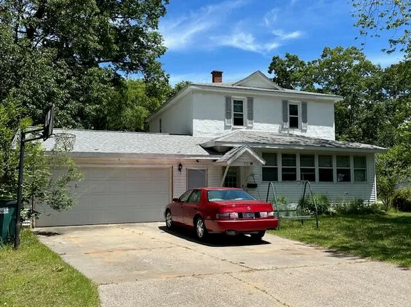 710 Center St, Muskegon, MI 49445