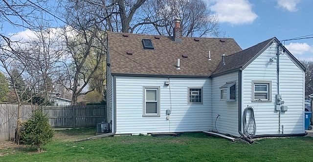2nd image of 148 Henderson St