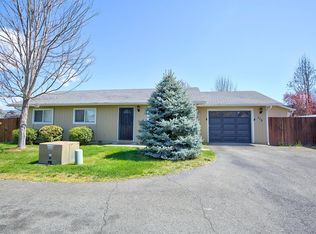 115 Mary Lynn Ln, Grants Pass, OR 97527