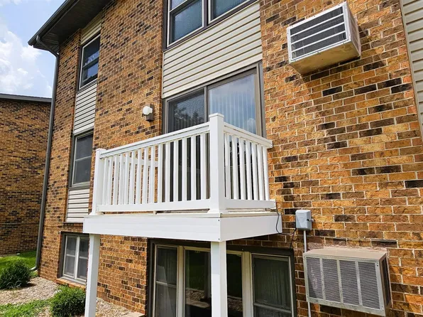 506 Commercial St APT G, La Porte City, IA 50651