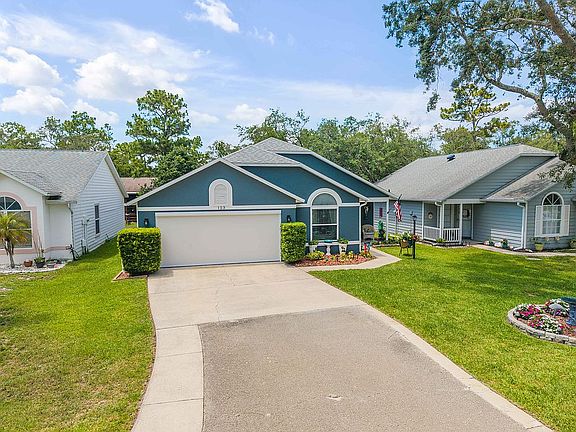 2nd image of 123 Crooked Pine Rd