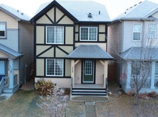 754 Eagleson Cres NW, Edmonton, AB T6M 0V2