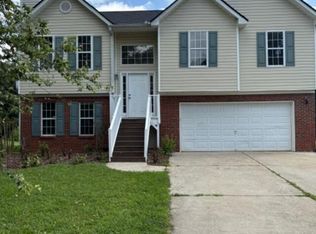 51 Hillcrest Dr, Hiram, GA 30141