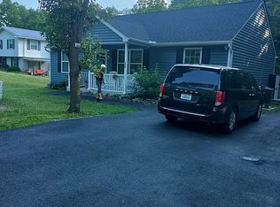 129 Gregory Dr, Martinsburg, WV 25404