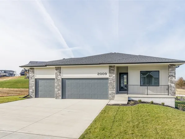 2009 Crabapple Dr, Norwalk, IA 50211