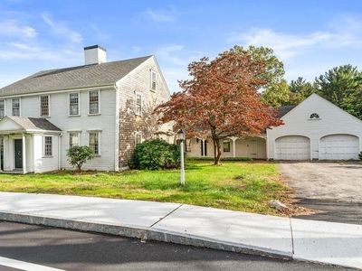 44 Center St, Pembroke, MA, 02359
