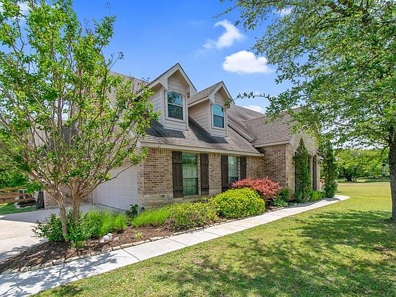 3rd image of 140 Shadow Creek Ln