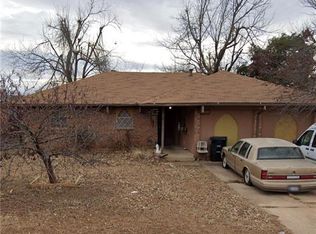 1048 NW 22nd St, Moore, OK 73160