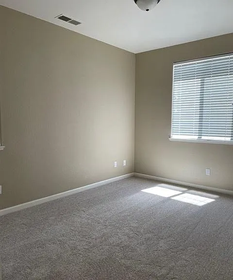 3387 Paumanok Way — Photo 12