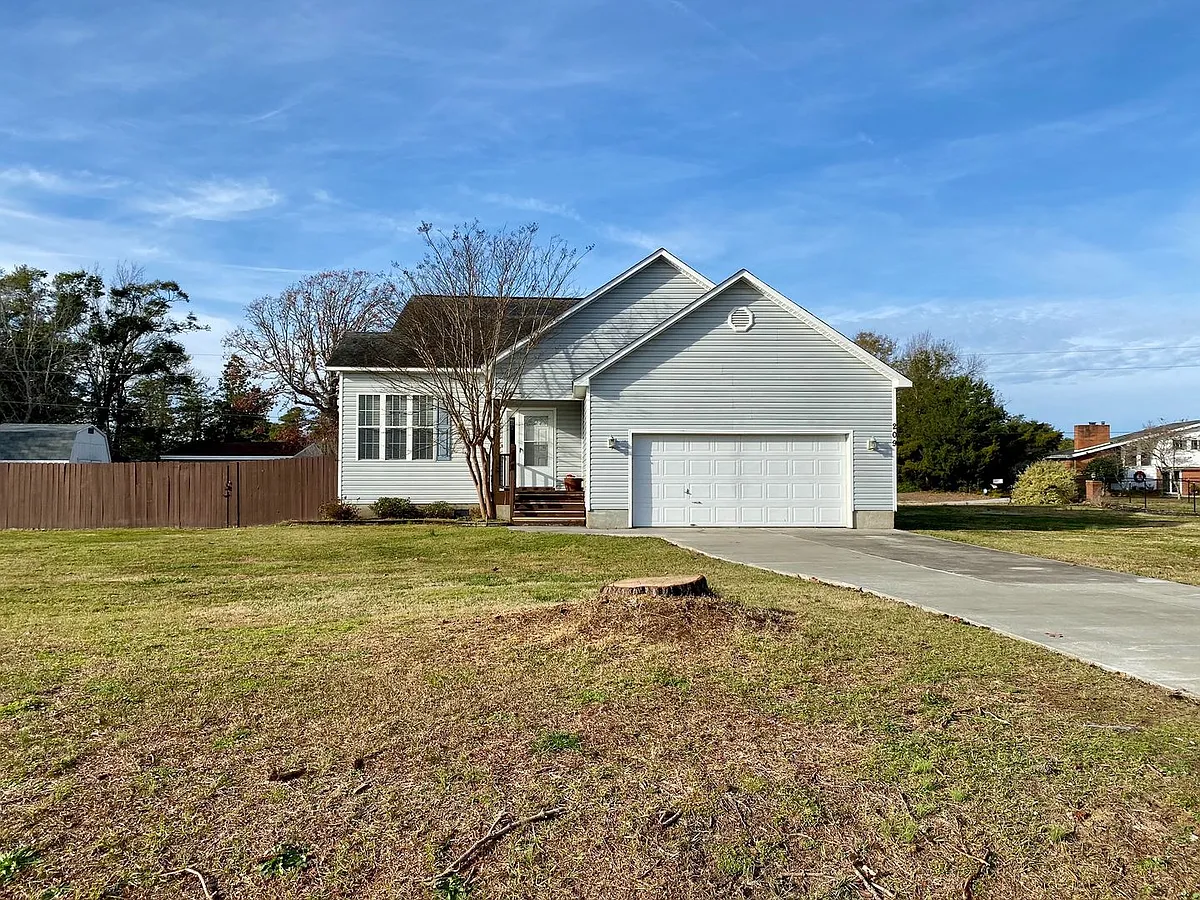 Building Photo - 209 Oyster Ln