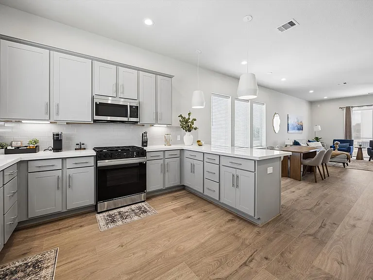 10614 Cascade Ledge Ln — Photo 9