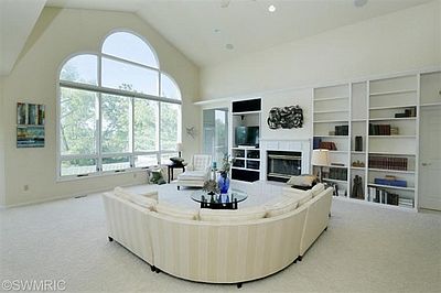 5th image of 10905 Cora Dr