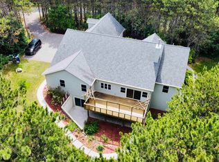 5122 NE Li Wa Ln, Traverse City, MI 49684