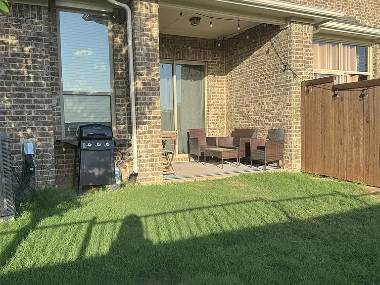 17709 Sage Ln — Photo 30