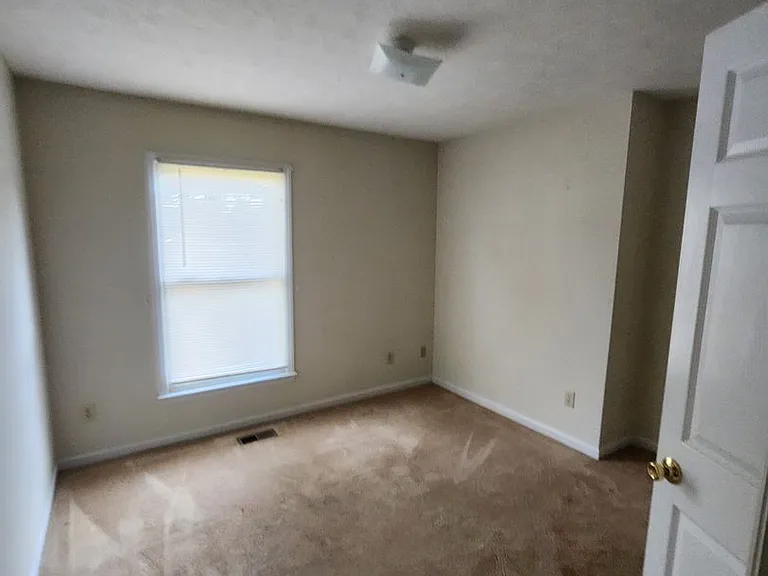 6605 Omni Ct — Photo 8