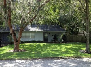 306 W Lutz Lake Fern Rd, Lutz, FL 33548