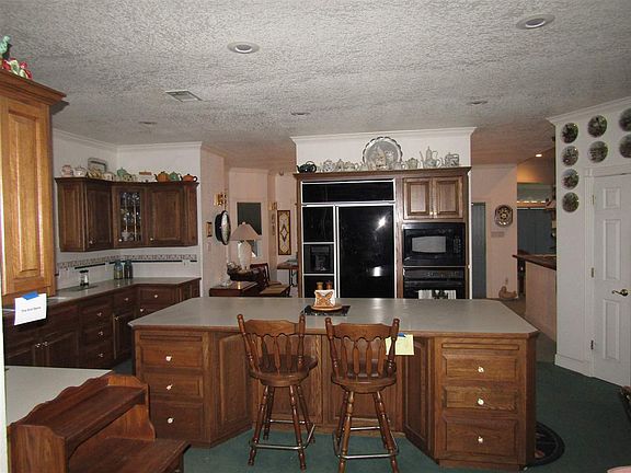 5th image of 618 E Cedar