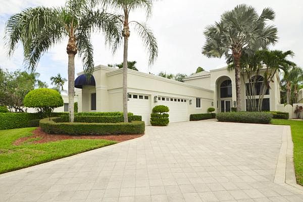 Home For Sale In Broken Sound Country Club