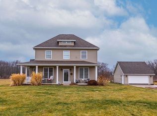 1669 235th St, Letts, IA 52754