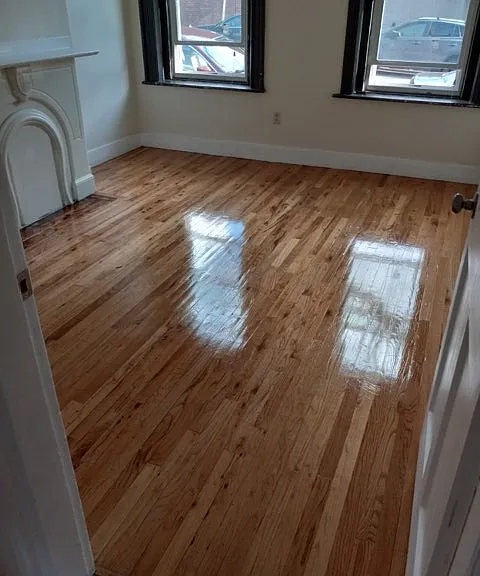 227 Roxbury St #2A — Photo 1