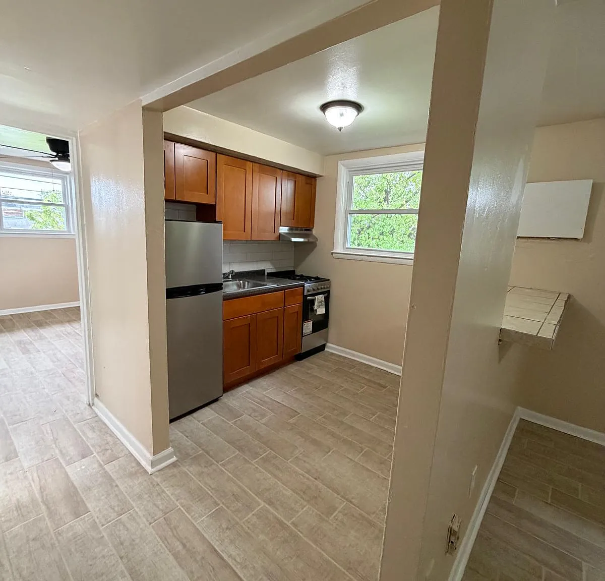 1 bed, 650 sqft, $1,250 — Photo 4