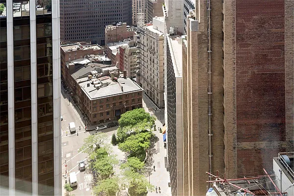 Rented by Douglas Elliman | media 18