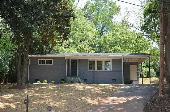 3126 Dove Way photo 1