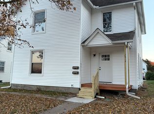 1812 11th Ave APT 1, Moline, IL 61265