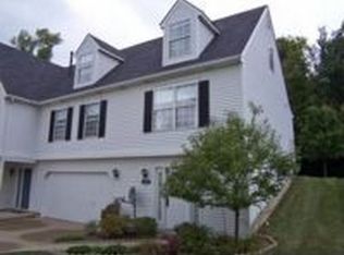 3553 E Prescott Cir, Cuyahoga Falls, OH 44223