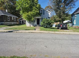 7 Preston St, Earlville, NY 13332