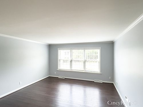 5th image of 3698 Ashworth Dr Unit B