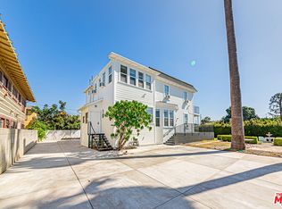 2943 Walton Ave, Los Angeles, CA 90007
