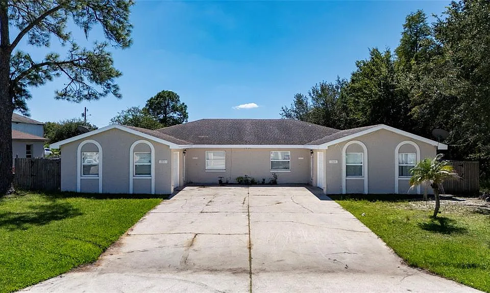 571 Imperial Pl