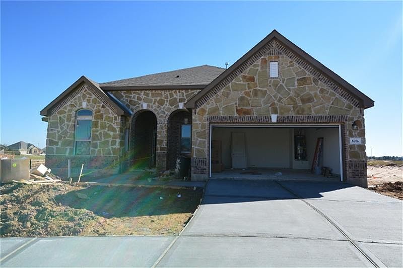 1st image of 8206 Briscoe Meadow Lane