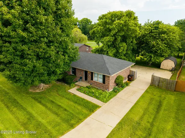 945 Guist Creek Dr, Shelbyville, KY 40065