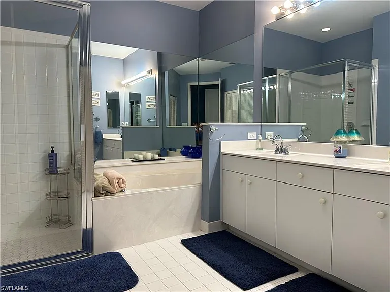 8564 Fairway Bend Dr — Photo 14