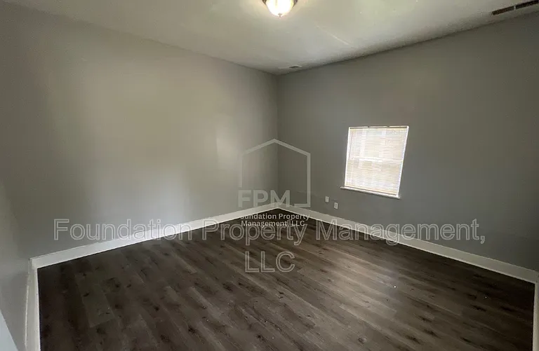2632 Harvard Ave — Photo 8